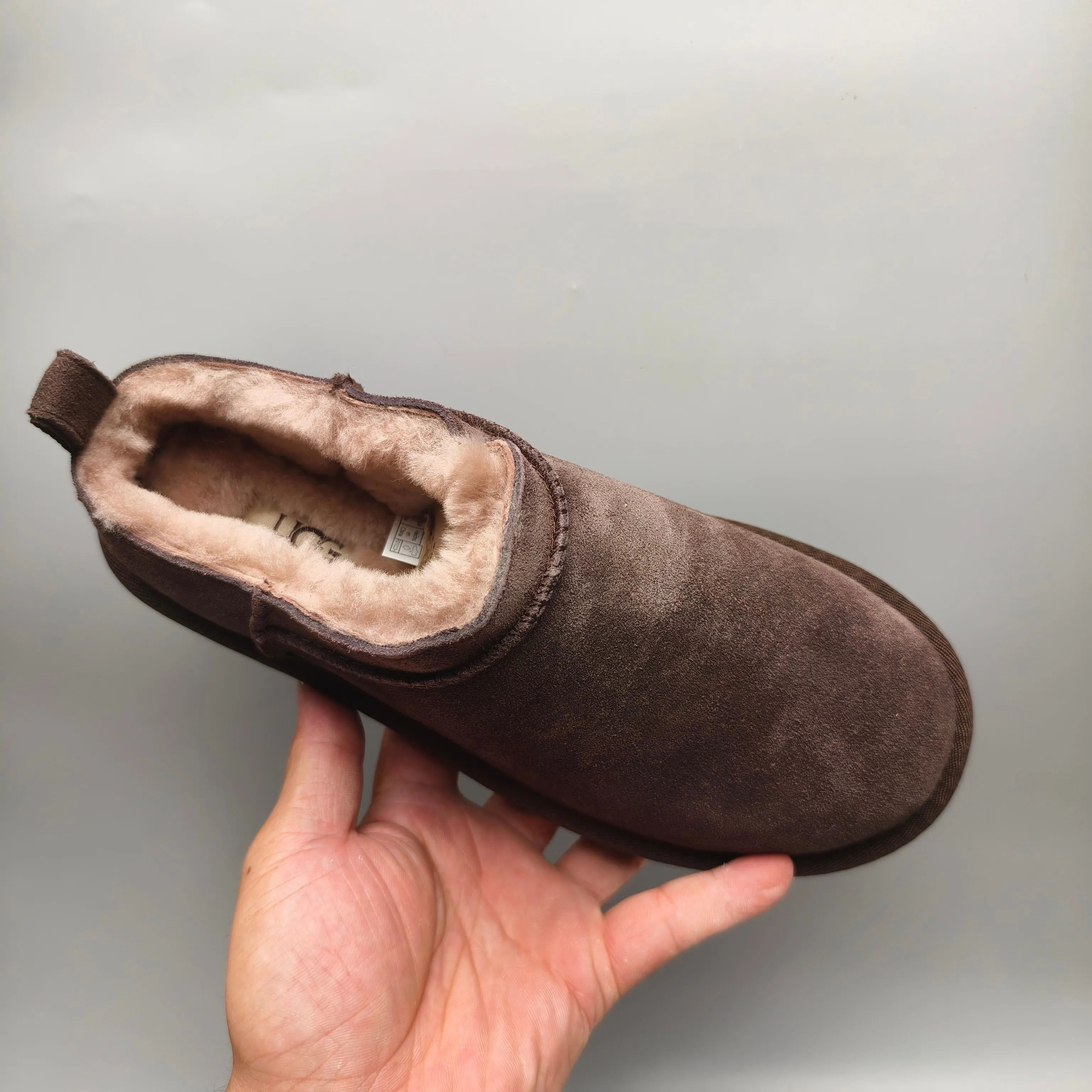 💰420 UGG sheepskin all-in-one snow boots 3891 one-legged classic women's shoes. Color: maroon, black, sand, twilight pink, chocolate. Matching sizes: 35-41
